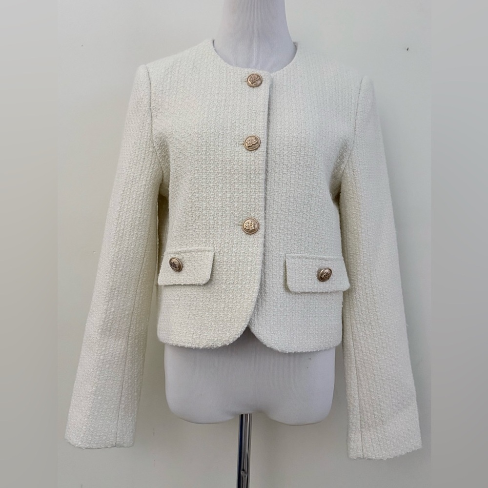 URBAN REVIVO || Chic Cream Women's Cropped Blazer with Gold Buttons. Sz. XL - Picture 5 of 16